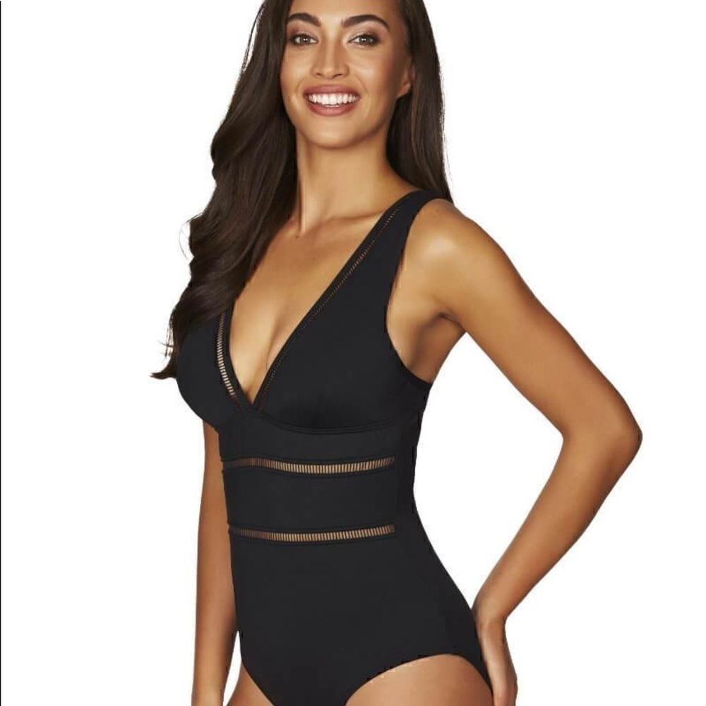 Sea Level Essentials Spliced One Piece Swimsuit 4 - Picture 2 of 11